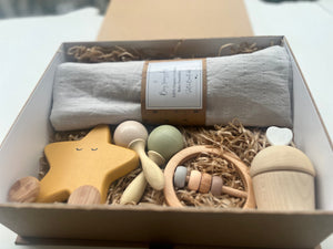 Birch & Bug Newborn Gift Set - Star - Gift Box