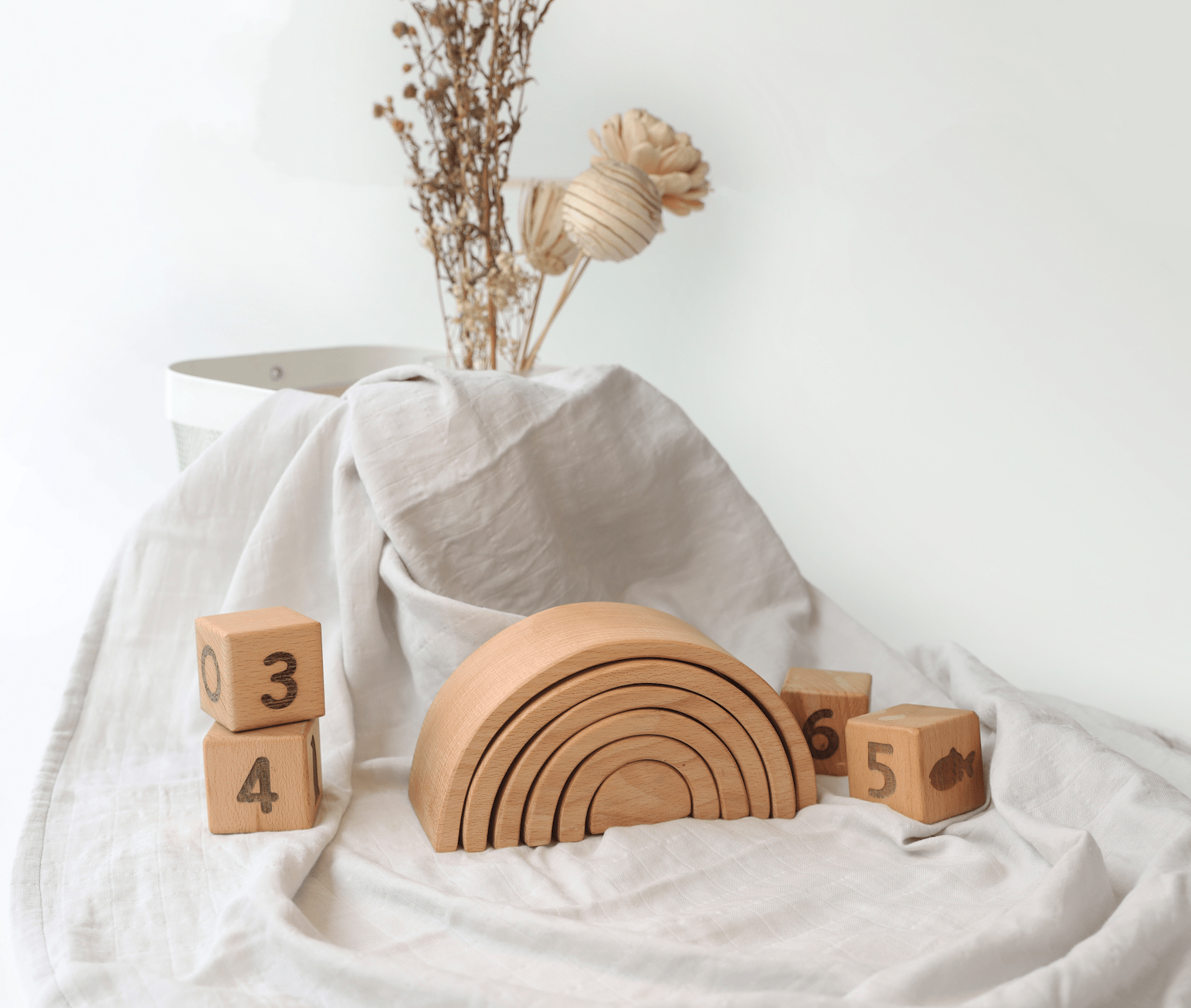 Birch & Bug Rainbow Stacker - Natural - Stacker