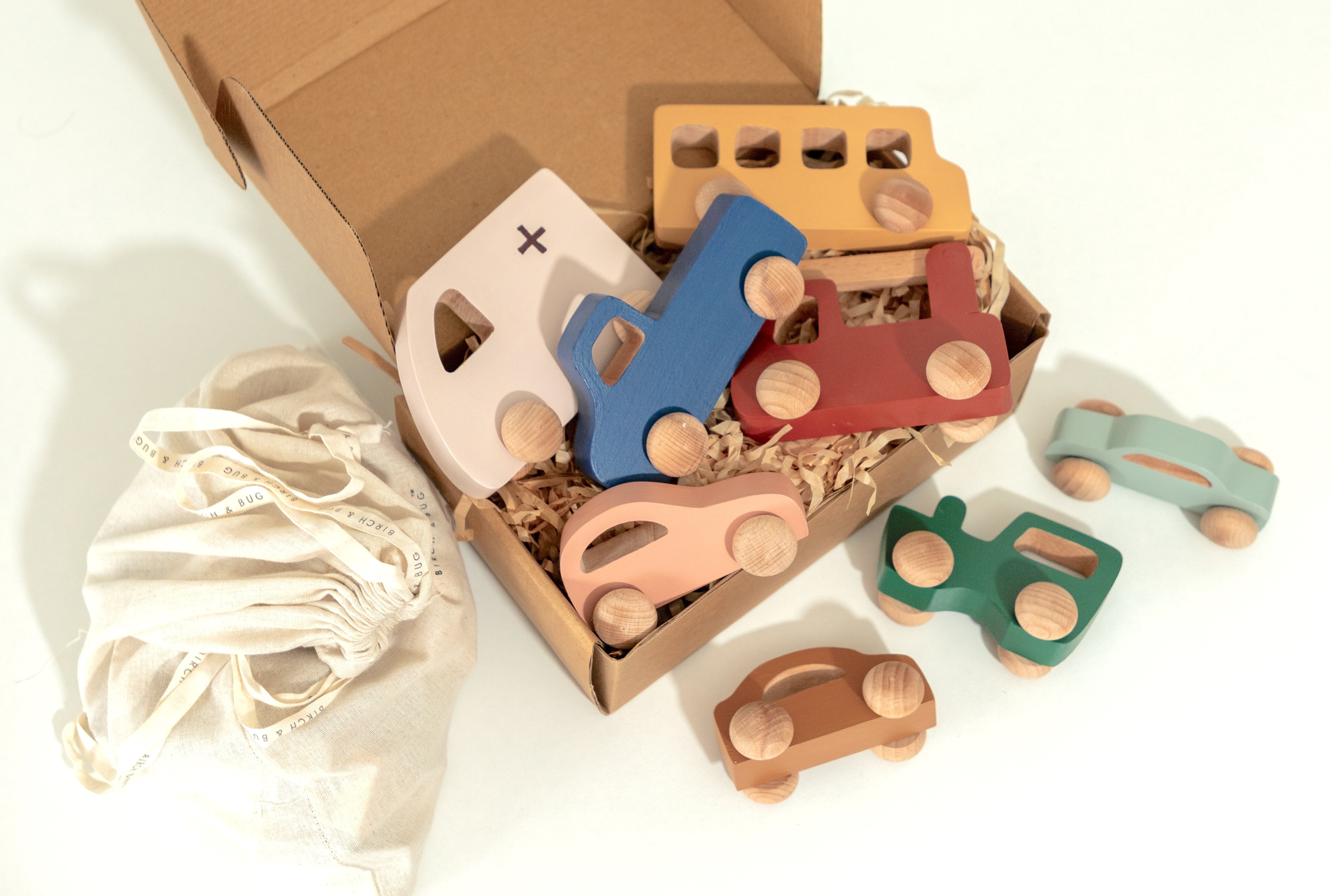Birch & Bug Roller Truck Toy - 1+ year - Wooden Vehicles