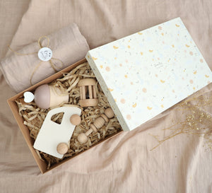 Birch & Bug Sweet Dreams Newborn Gift Box | The Mom Store - Wooden Toys