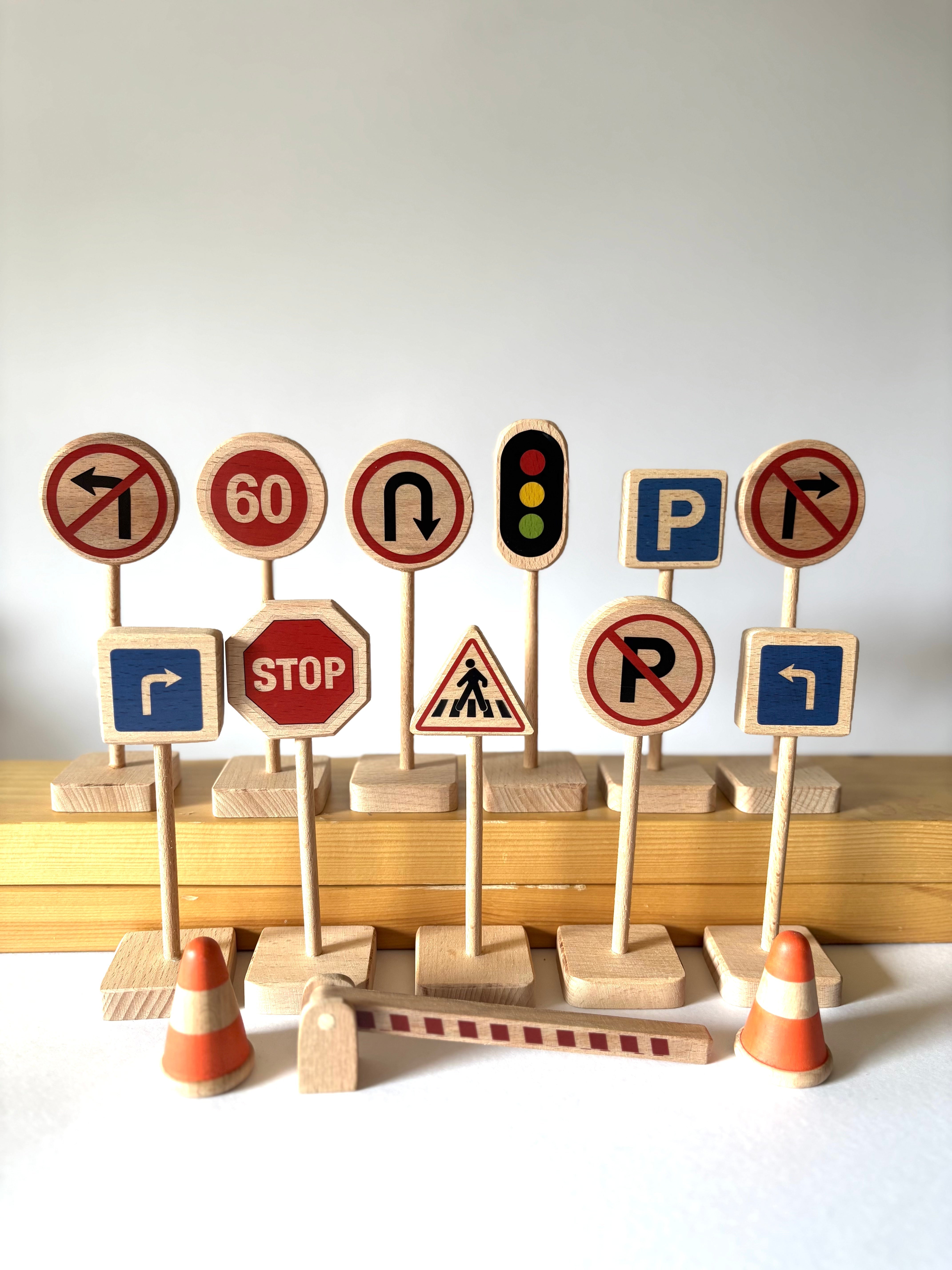 Birch & Bug Traffic Signs - Set of 14 - Wooden Vehicles