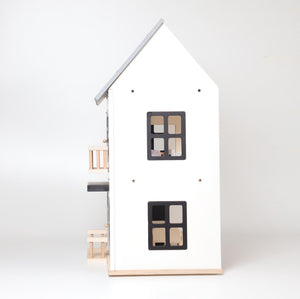 Birch WonderHome with Balcony and garage - 40pcs of furniture included - Pretend Play