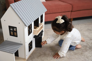 Birch WonderHome with Balcony and garage - 40pcs of furniture included - Pretend Play