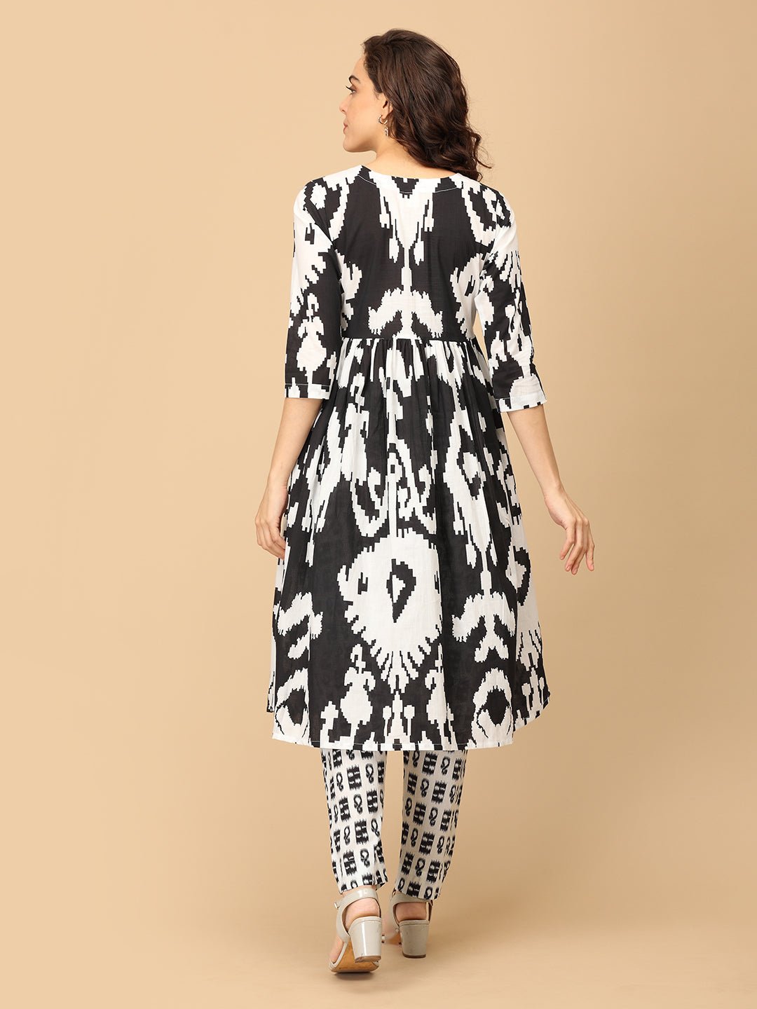 Bold Bindi Maternity and Nursing Kurta Set With Dupatta - MEW - SK - BLDBN - S