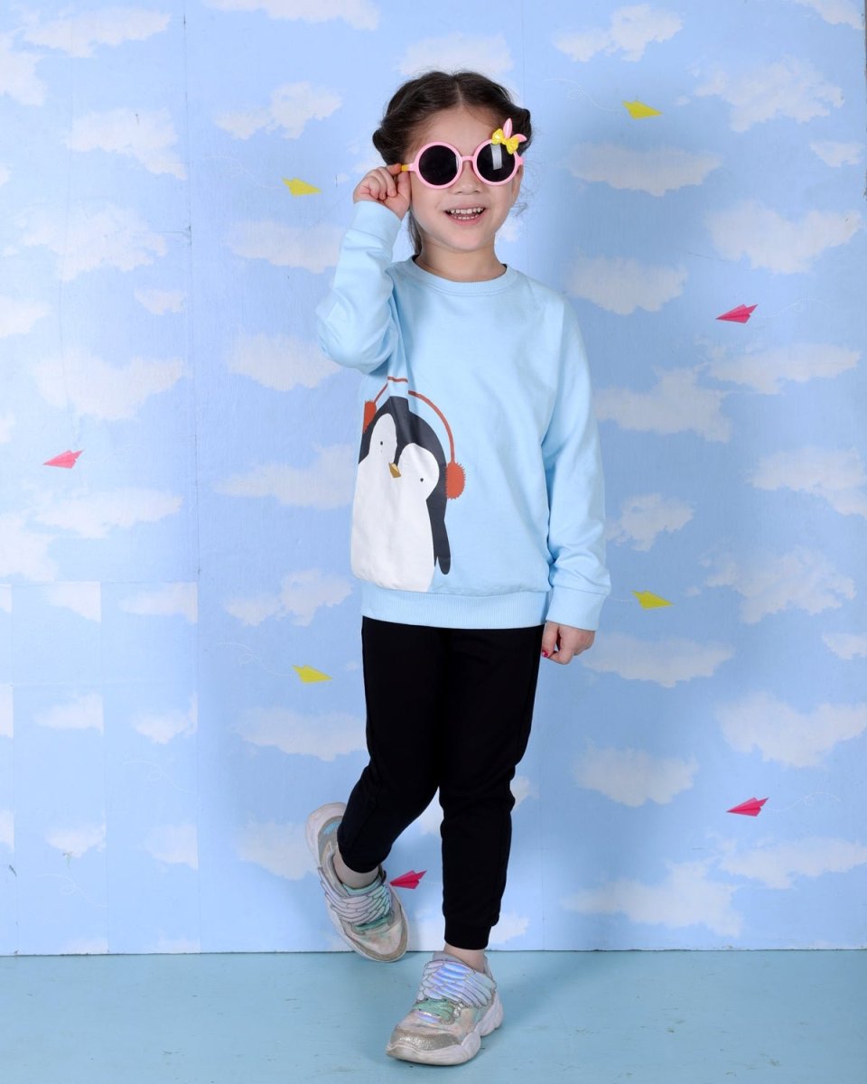 Chill'in Penguin Sweatshirt - KWW-AN-CPSW-0-6