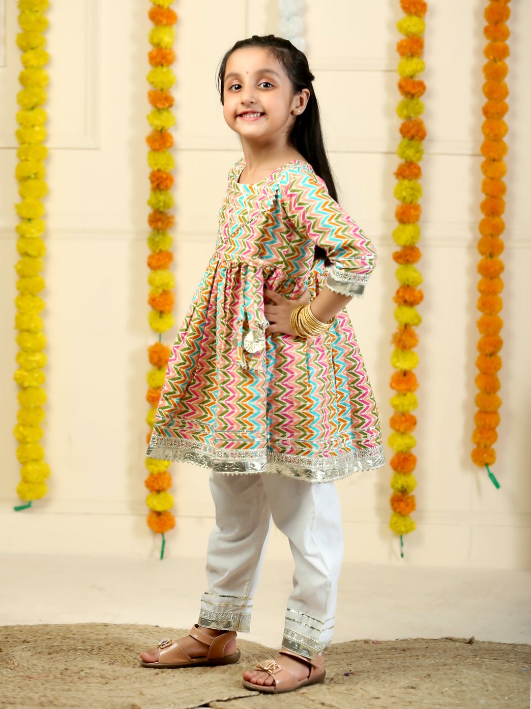 Chitrakatha Abstract Print Girls Anarkali Pajama Set