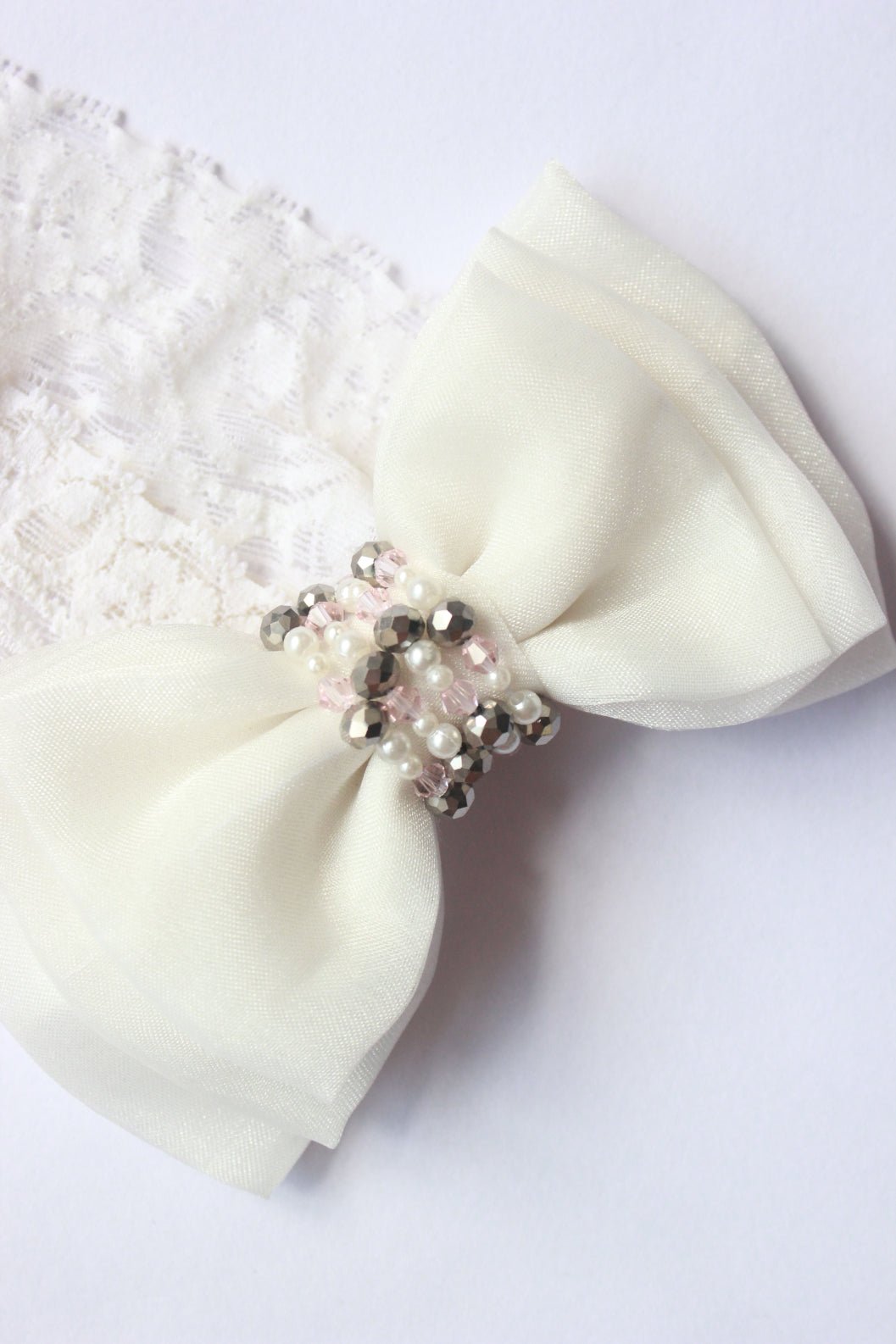 CHOKO Adjustable Lace Bow Hair Band with Pearls and Silver Crystals - White - CHK203D