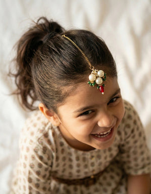 Choko Floral Kundan Maangtikka for Girls & Kids - Red & Green Mirror Detail - Kids Jewellery