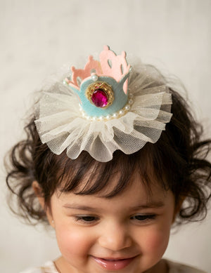 Choko Girls White Ruffled Mesh Crown Hair Clip With Blue Accent For Fancy Photo Shoots - Gift Hair Accessories