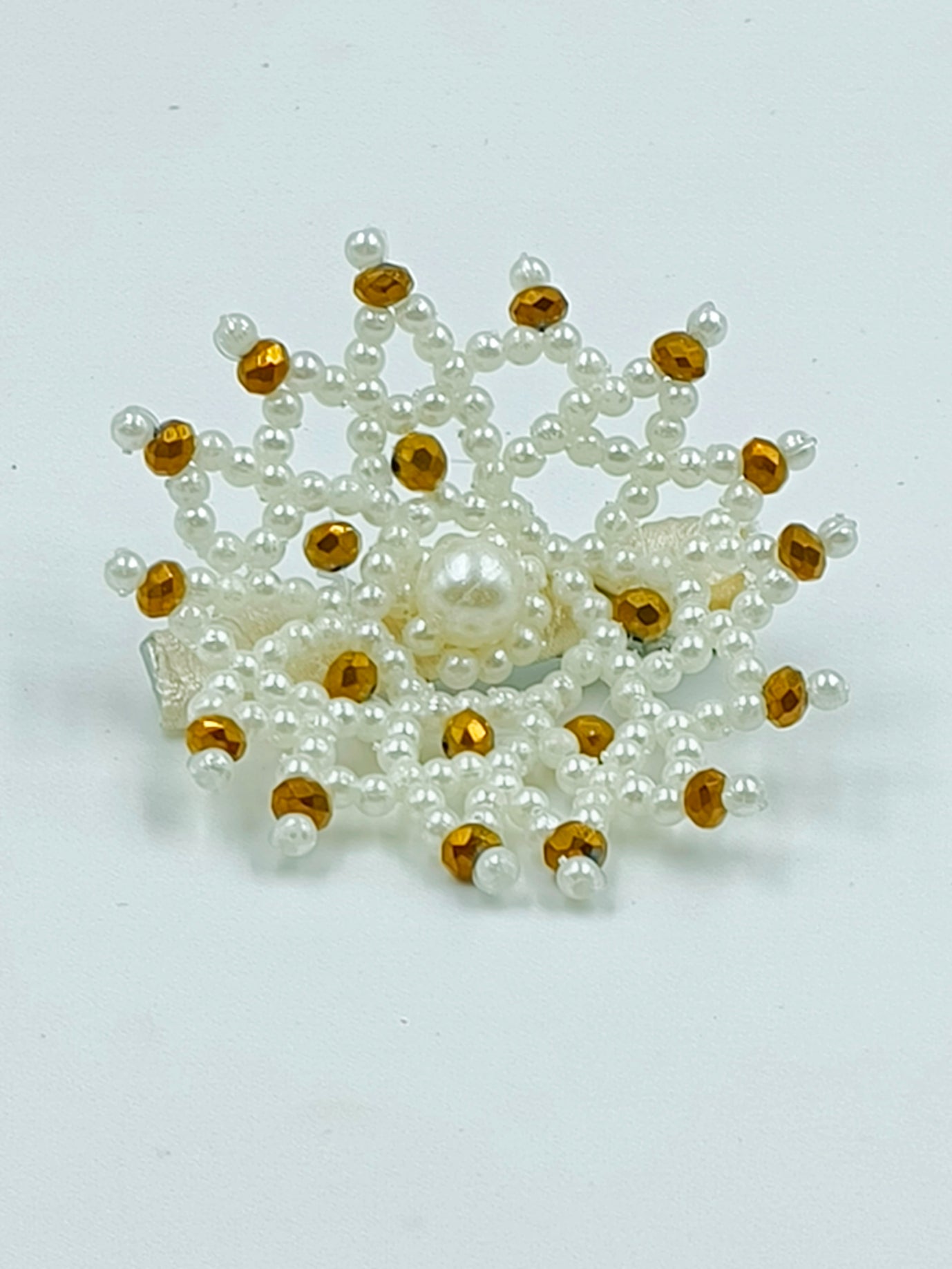 Choko Snowflake Hairclips - White, Gold - 240CHK28