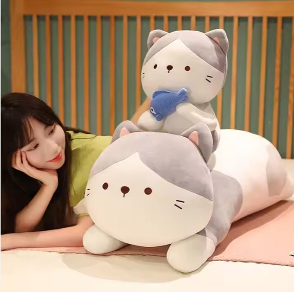 CuddleNest Adorable and Safe Fish Cat Plush Toy for Children – Non - Toxic, Huggable, Washable & Perfect for Birthdays or Nursery Decor - Cat With Fish_Grey_28*18*12