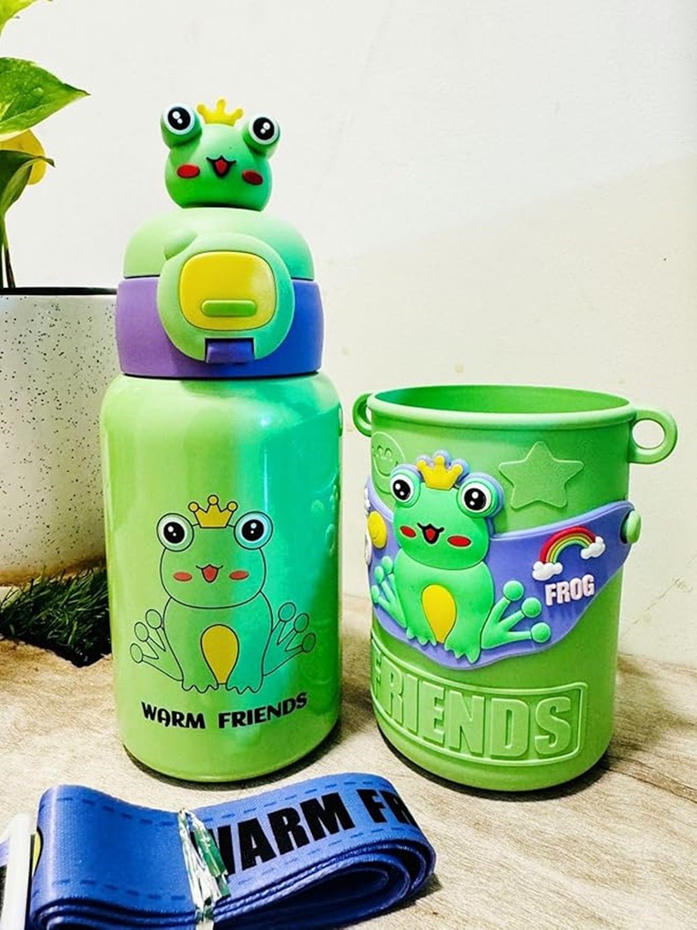 CuddleNest Cute Frog Friends Kids Water Bottle – 450ml, - Water_Bottle_Frog_Green_21*8*8