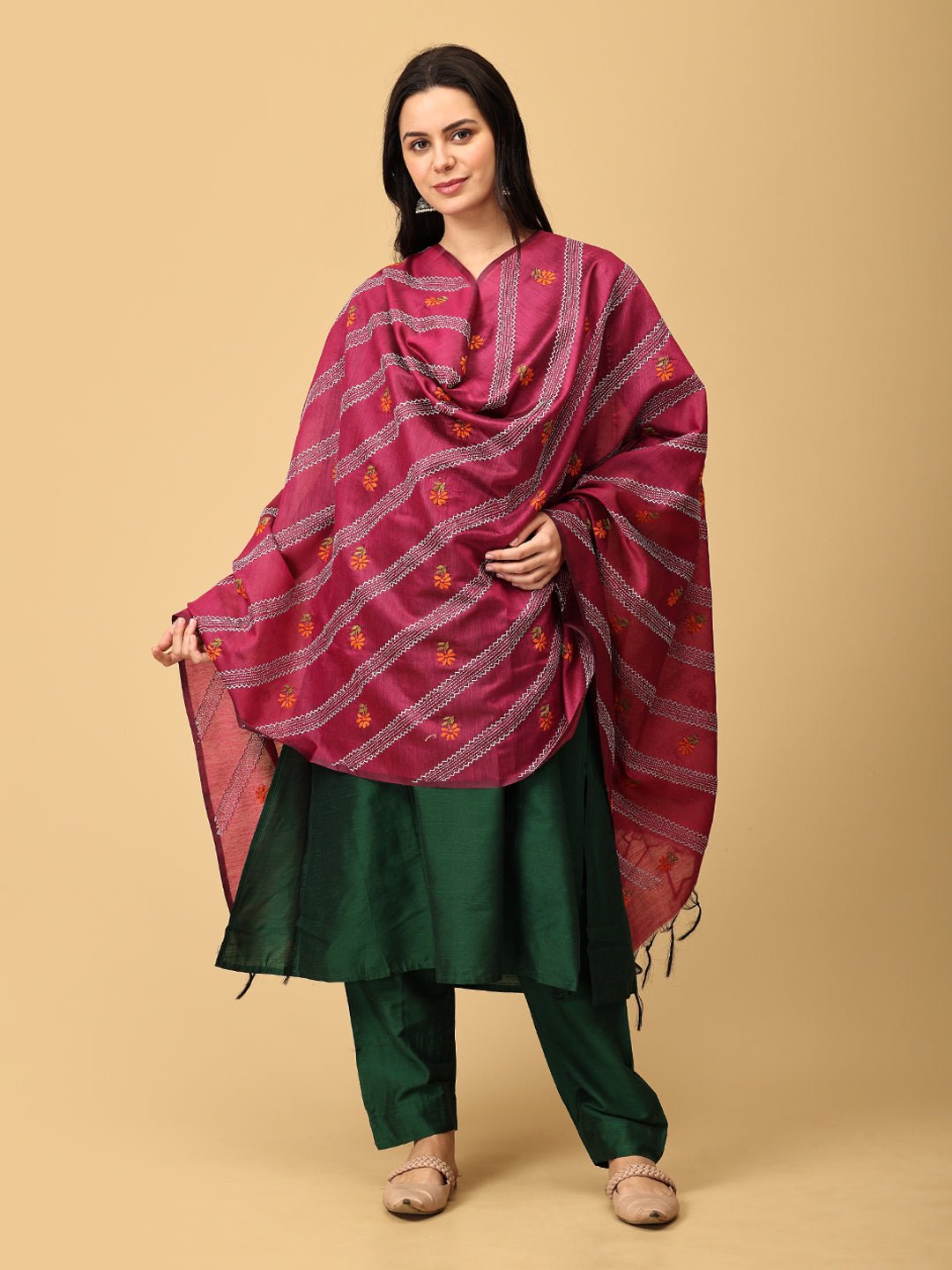 Eden Green Embroidered Maternity and Nursing Silk Kurta Set With Dupatta - MEW - SK - EDGRE - S