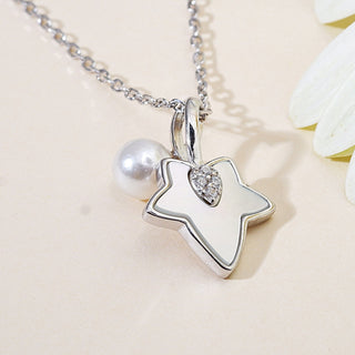 Elegante Women - Leaf Chain Pendant - PN5467