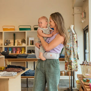 Ergobaby Lift Hip Carrier Natural Beige Baby Carrier | The Mom Store - Hip Seat Carriers