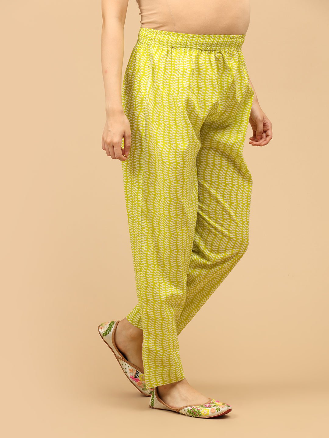 Glow Up Green Mood Maternity and Nursing Kurta Set With Dupatta - MEW - SK - GRNM - S