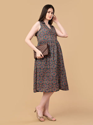 Green Era Maternity And Nursing Sleeveless Dress - S Maternity Casual Dress