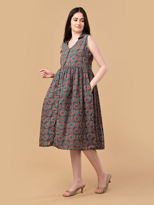 Green Era Maternity And Nursing Sleeveless Dress - S Maternity Casual Dress