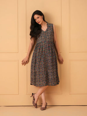 Green Era Maternity And Nursing Sleeveless Dress - S Maternity Casual Dress