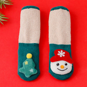 Green Snowman & Tree Christmas Themed Ankle Length Socks For Kids - 0 - 6 Months Christmas