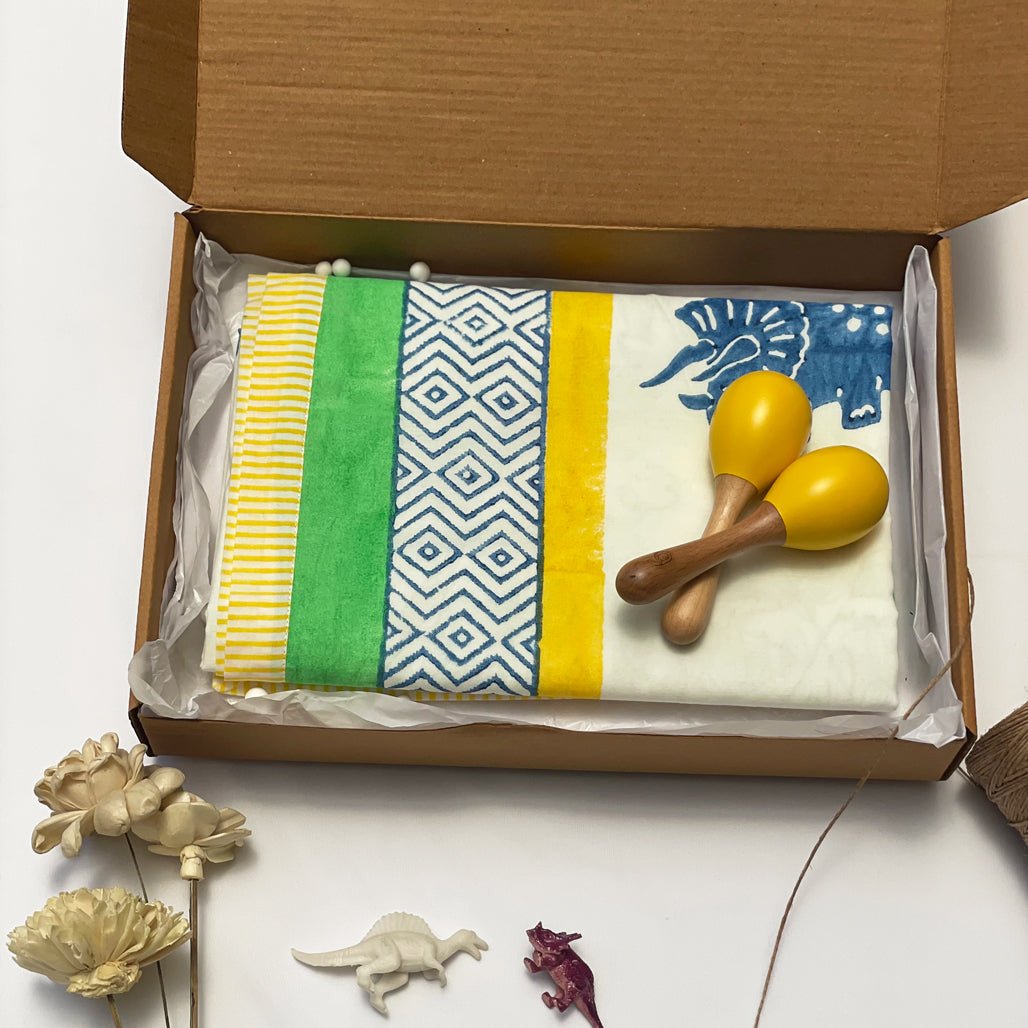 Gudgoodie Baby Gift Set Muslin Dohar and Maracas - Dinosaur Pals - GFDH010T13