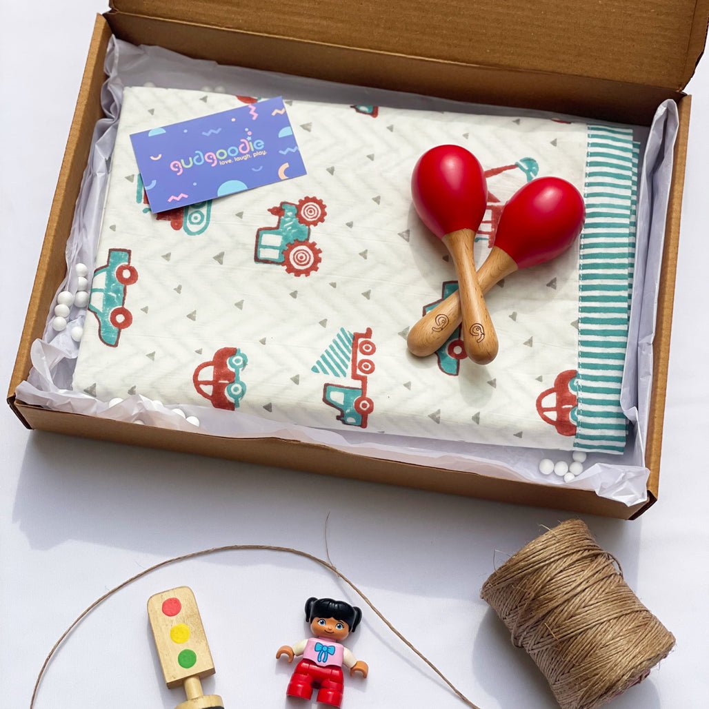 Gudgoodie Baby Gift Set Muslin Dohar and Maracas - Vehicles - GFDH046T13