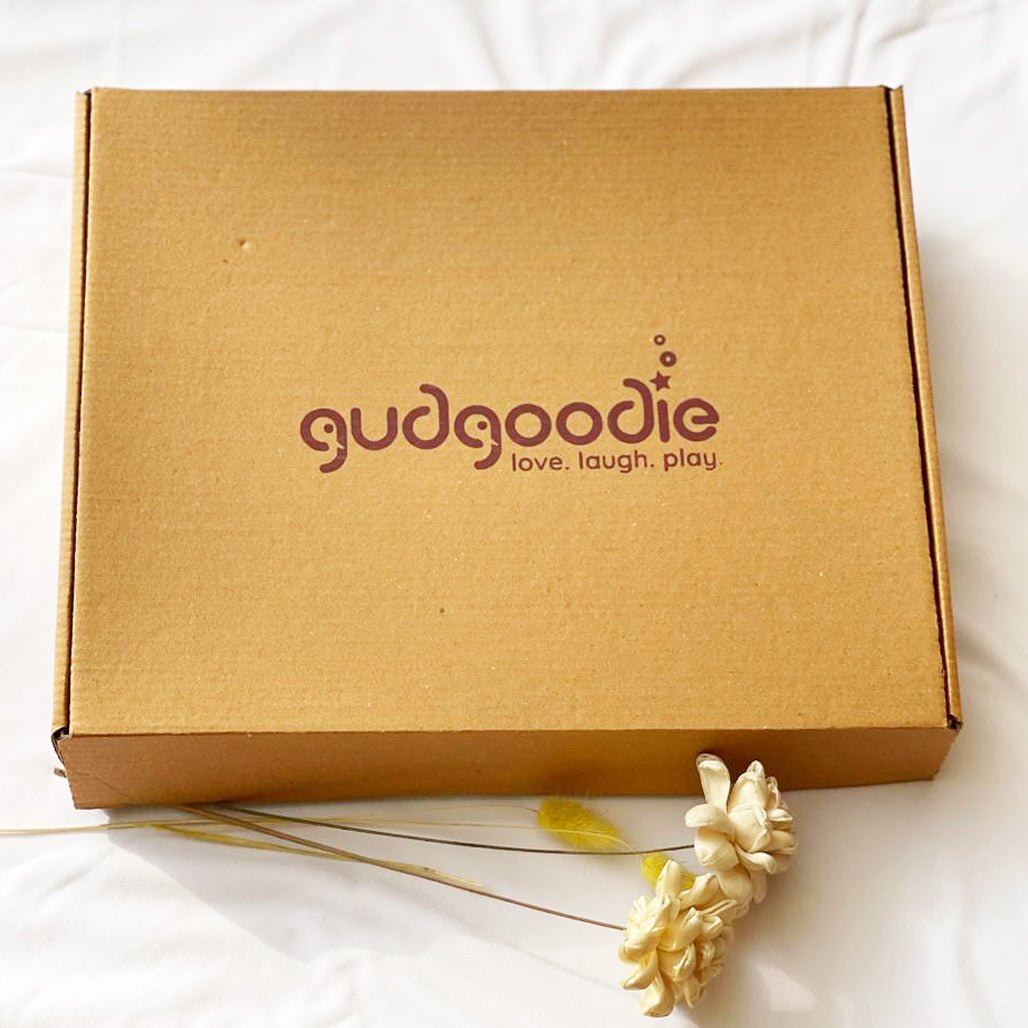 Gudgoodie Baby Gift Set Muslin Dohar & Maracas - Mischievous Monsters - GFDH026T13