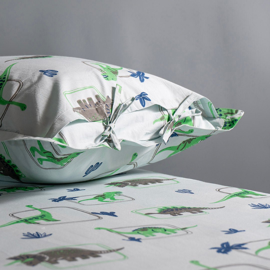 Gudgoodie Flat Crib Bedsheet 100% Cotton Percale - Dinosaur Pals - BLBS010C13