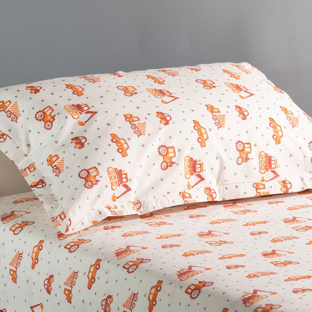 Gudgoodie Flat Crib Bedsheet - 100% Cotton Percale - Vehicles - BLBS046C13