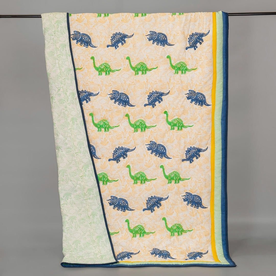 Gudgoodie Premium Cotton Muslin AC Quilt Blanket - Dinosaur Pals - BLQT010T13
