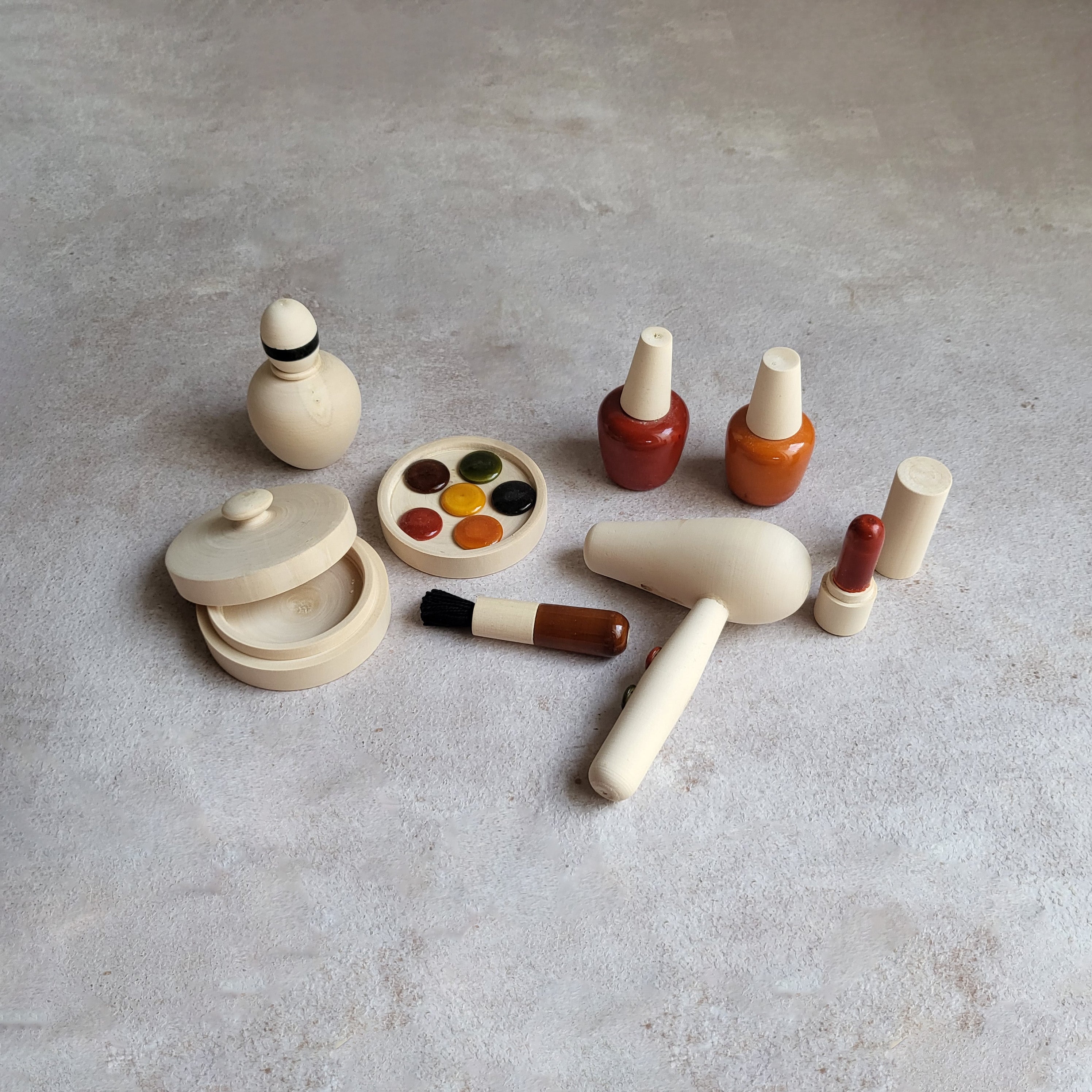 Gulab Tribe Handcrafted Makeup Set - GTS - 05
