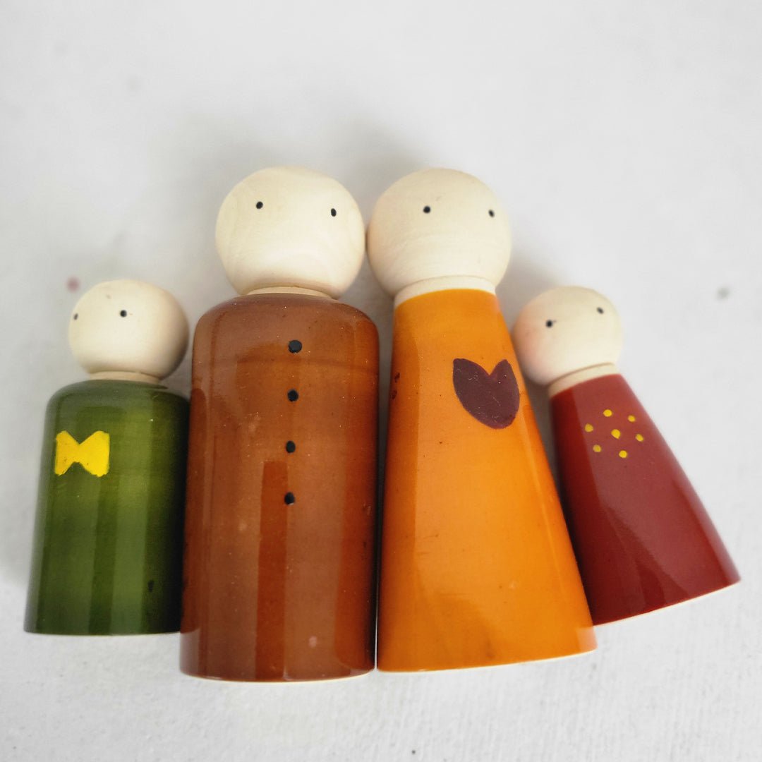 Gulab Tribe Handcrafted Wooden Family Set - GTS - 09