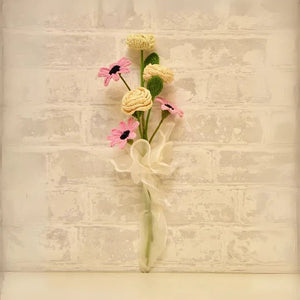 Happy Threads Crochet Daisy & Rose Bouquet Floral Gift | The Mom Store - Single stem flowers
