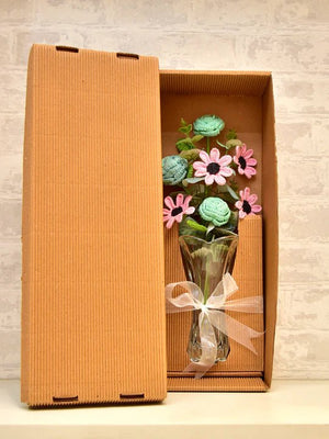 Happy Threads Crochet Daisy & Rose Bouquet Floral Gift | The Mom Store - Single stem flowers