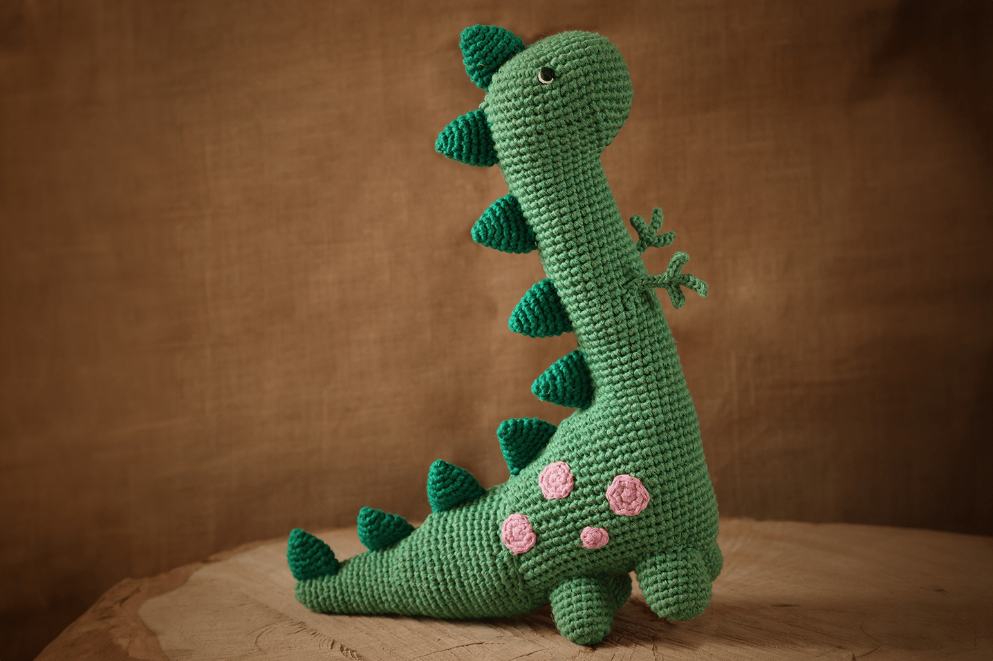 Himalayan Blooms Chrochet mr dino - HBty - md - 00