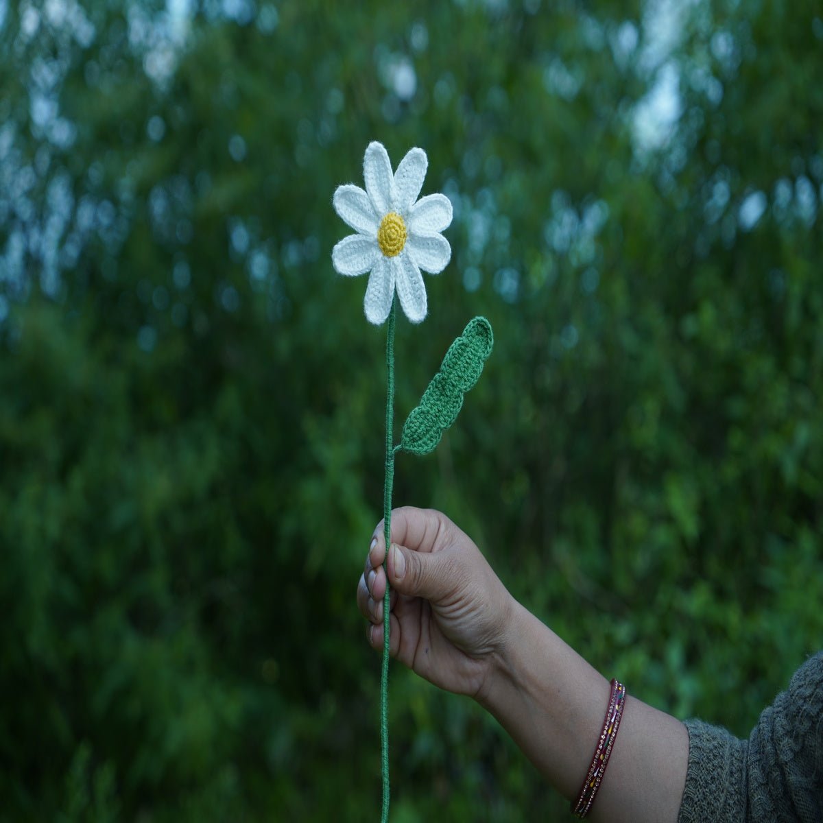 Himalayan Blooms Crochet Daisy Flower (White) - Crochet Toy
