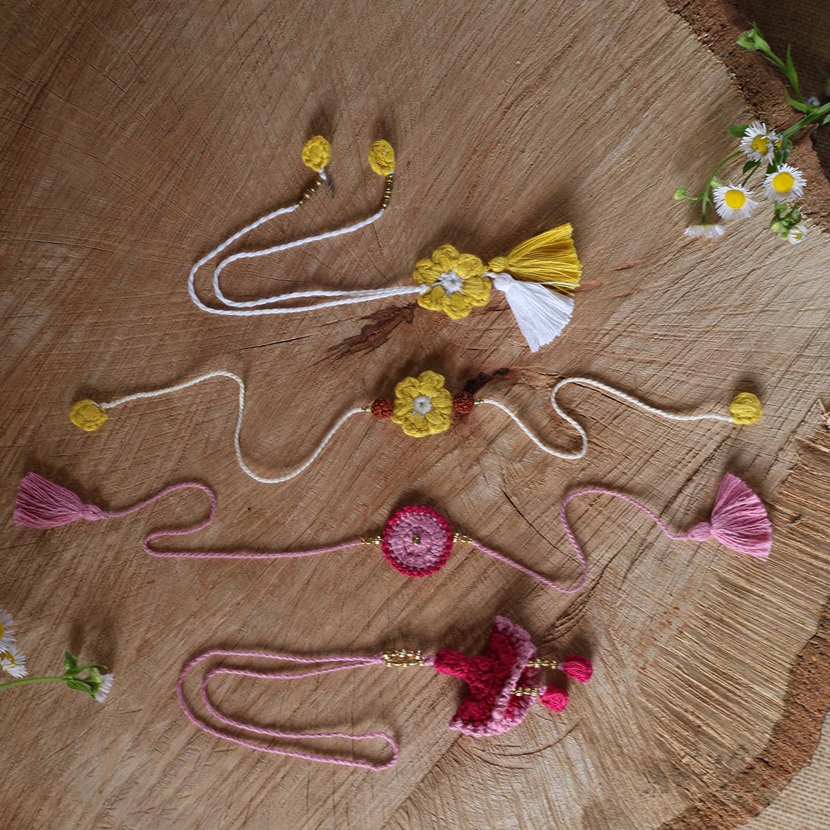 Himalayan Blooms Rakhi and Lumba Set - HBrl2 - glkl - 00