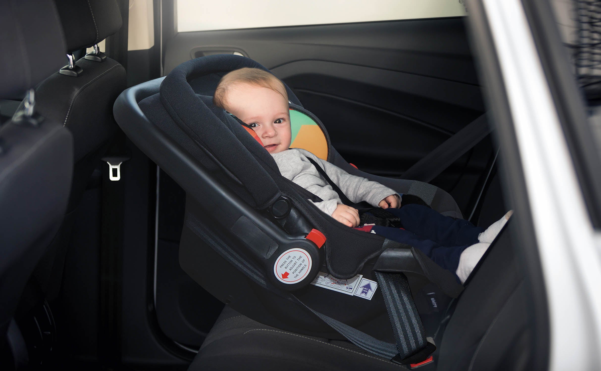 R for Rabbit Picaboo Baby Car Seats Rainbow