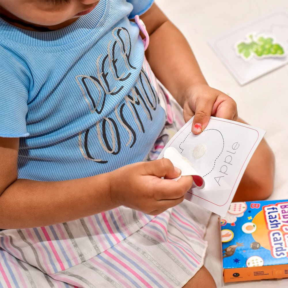 iLearnNgrow Baby's First Fruits Flash Cards - Baby's First Fruits Flash Cards