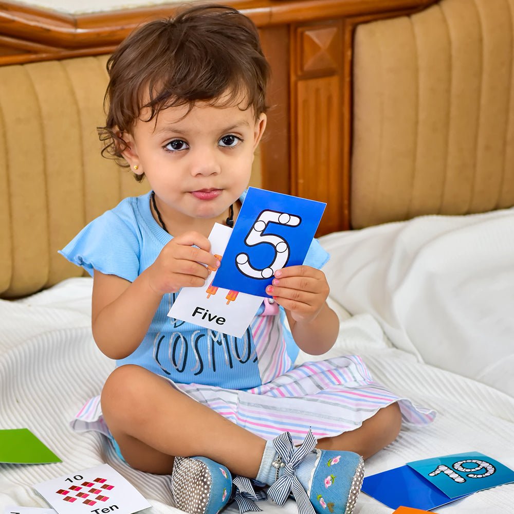 iLearnNgrow Baby's First Numbers Flash Cards - Baby's First Numbers Flash Cards