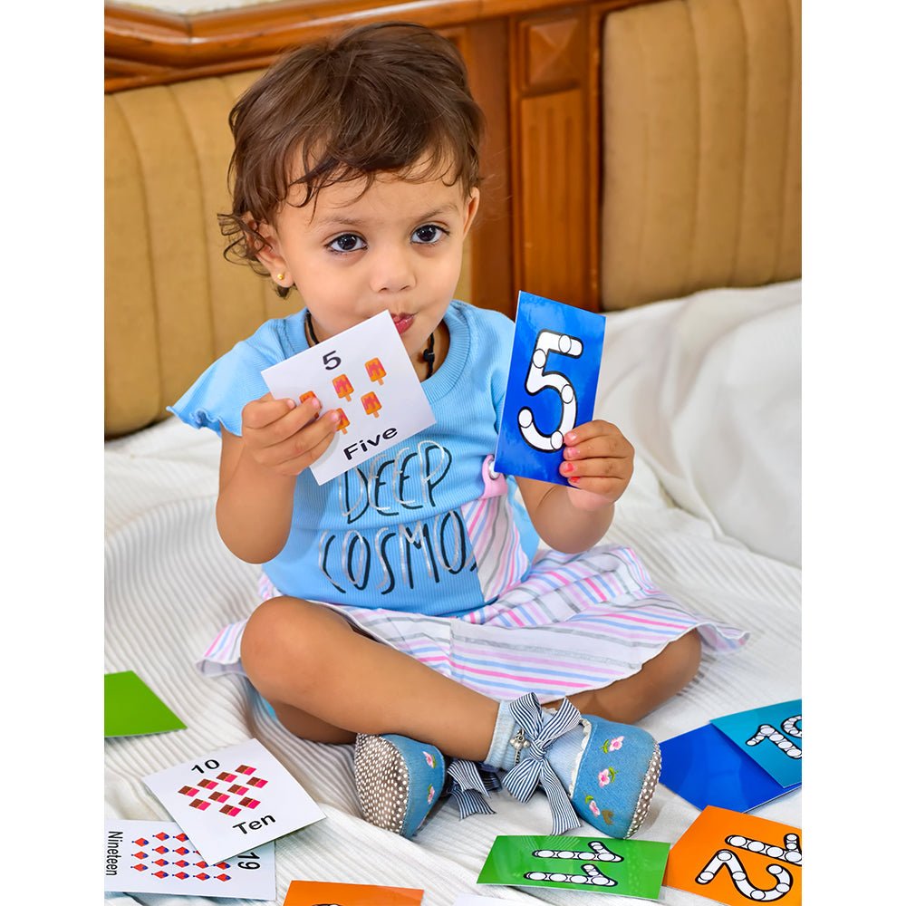 iLearnNgrow Baby's First Numbers Flash Cards - Baby's First Numbers Flash Cards
