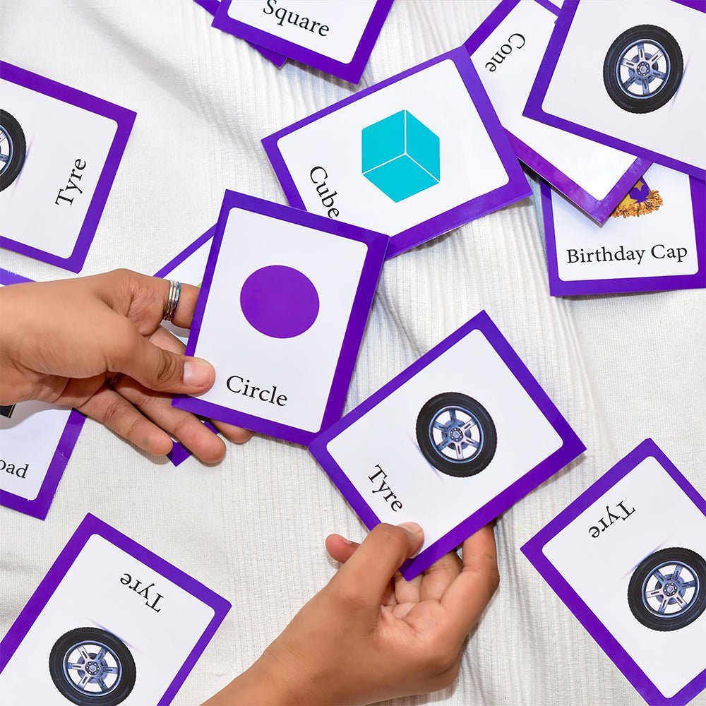 iLearnNgrow Baby's First Shape Flash Cards - Baby's First Shape Flash Cards