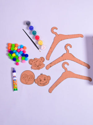 ilearnngrow Teeny Tiny DIY Hanger Set Of 3 - ILGTTHG
