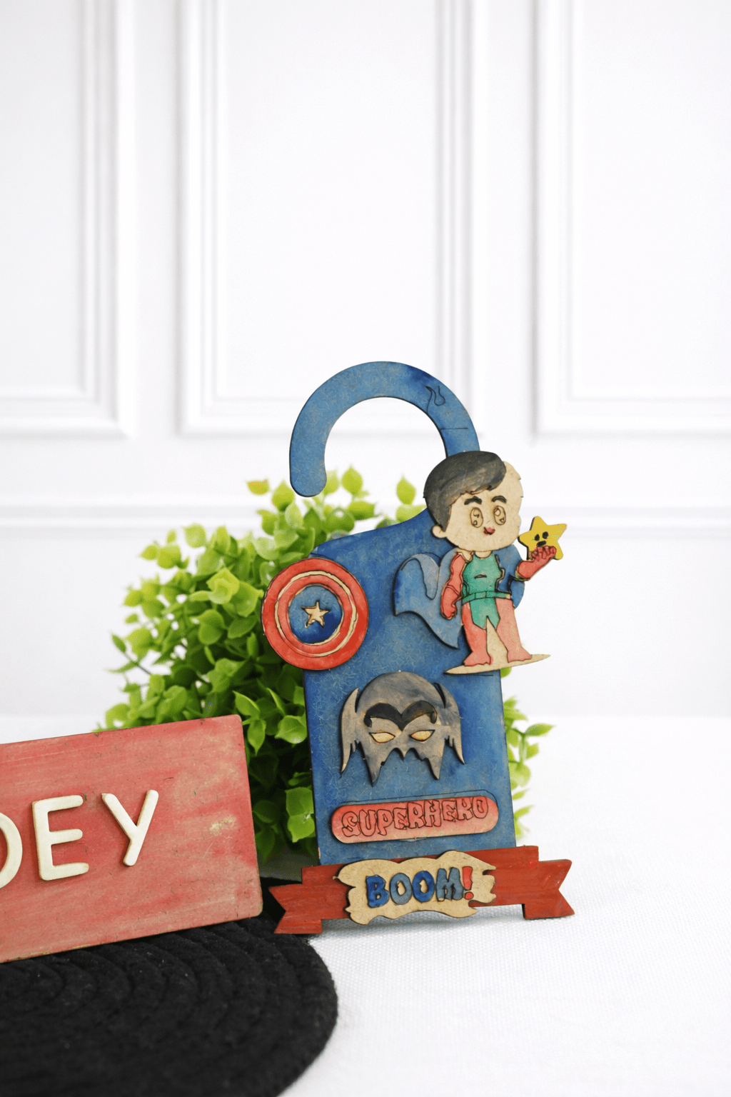 ilearnngrow Teeny Tiny DIY Super hero Name plate - DIY Kits