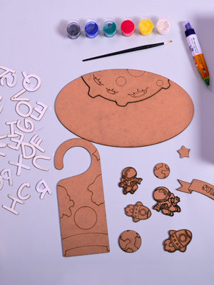 ilearnngrow Teeny Tiny Space Theme Name Plate and Door Knob - ILGTTSDKNP