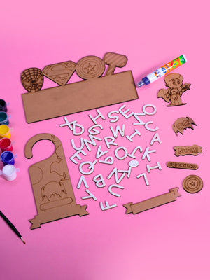 ilearnngrow Teeny Tiny Superhero Theme Name Plate and Door Knob - ILGTTUSHDKNP