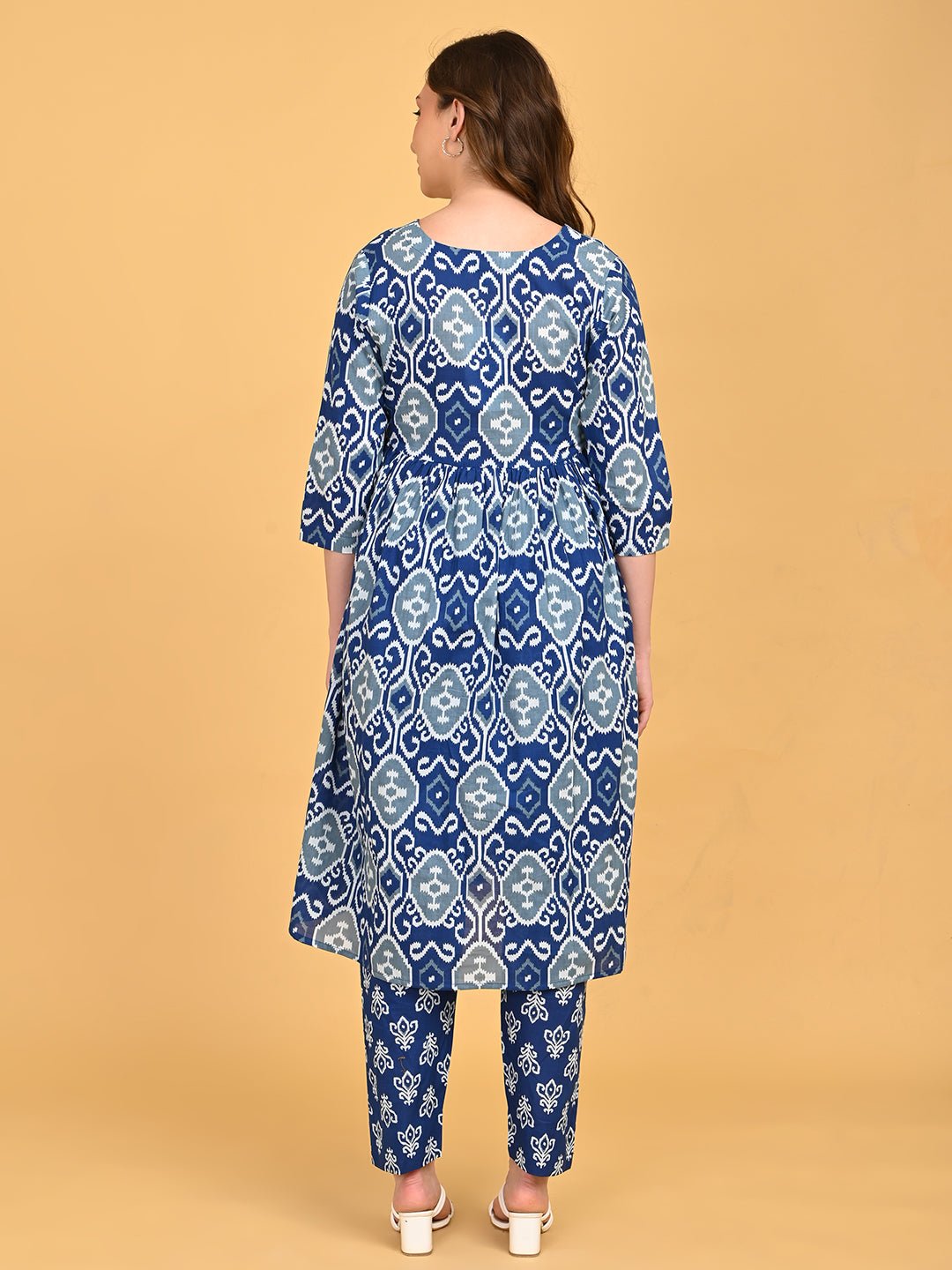 Back view of Indigo Mode Maternity and Nursing Kurta Set 