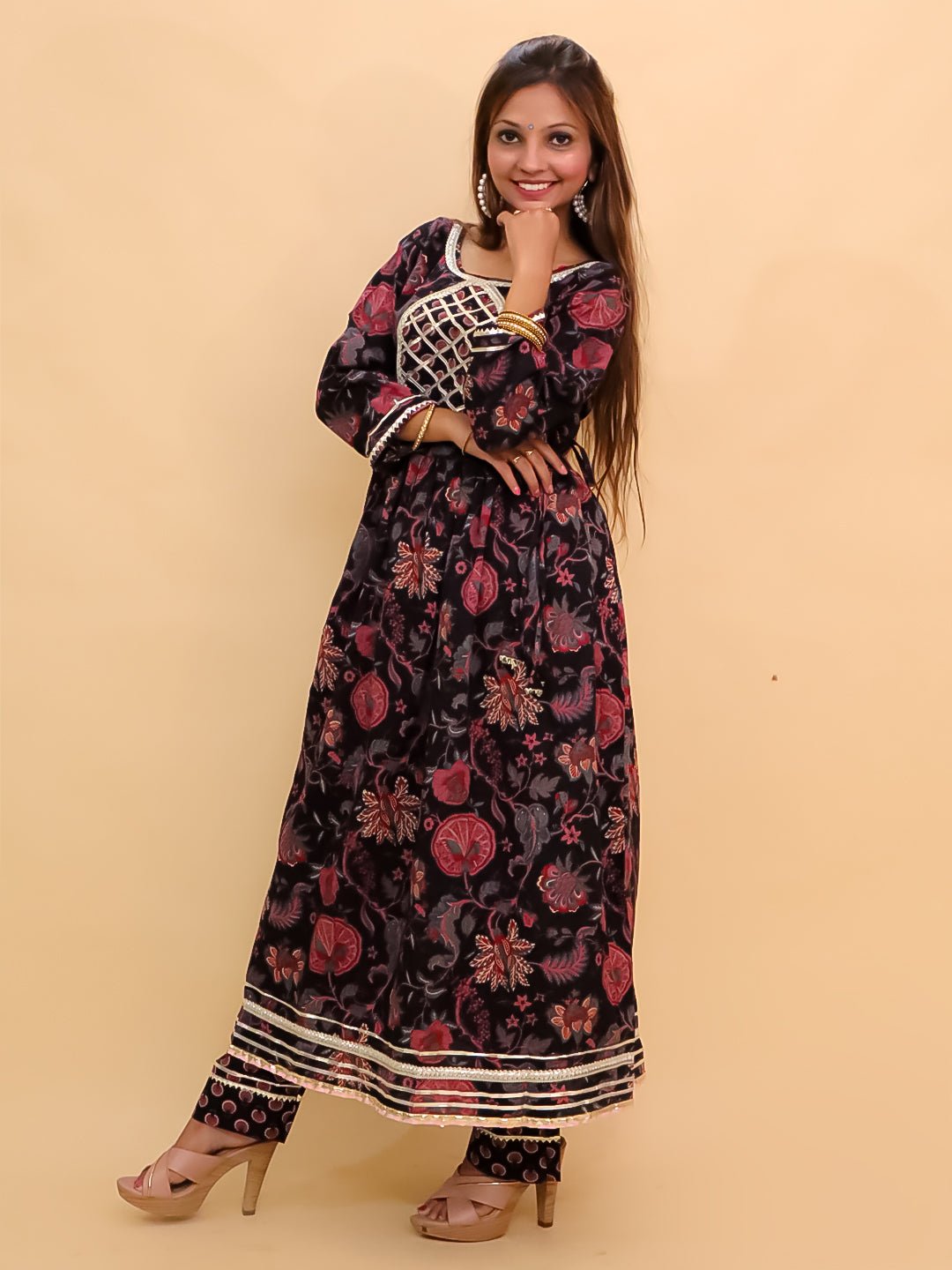 Kaali Katha Block Print Anarkali Kurta Set - WES - SC - KALKB - S