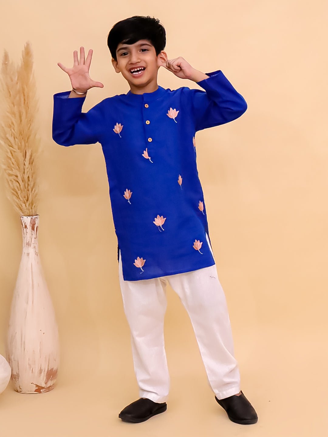 Kamal Vatika Boys Embroidered Kurta Pajama Set - KES - BK - KMVTB - 0 - 6