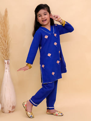 Kamal Vatika Girls Embroidered Kurta Set - KES - BK - KMVTG - 0 - 6